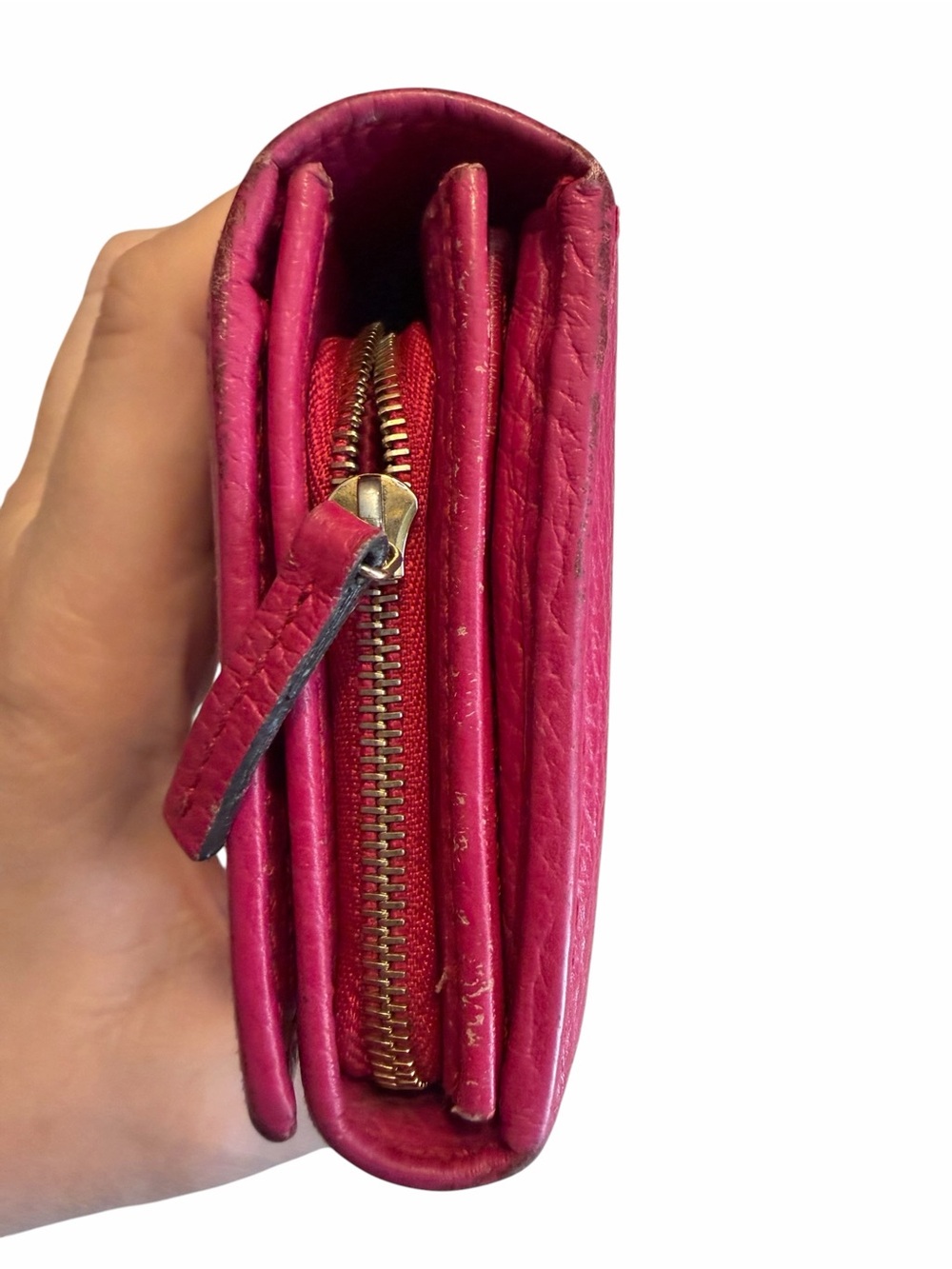 Authentic Gucci Swing Flap Wallet in fuchsia/shocking pink - Picture 8 of 9